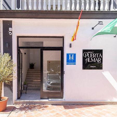 Hostal Puerta Almar Естепона Екстериор снимка