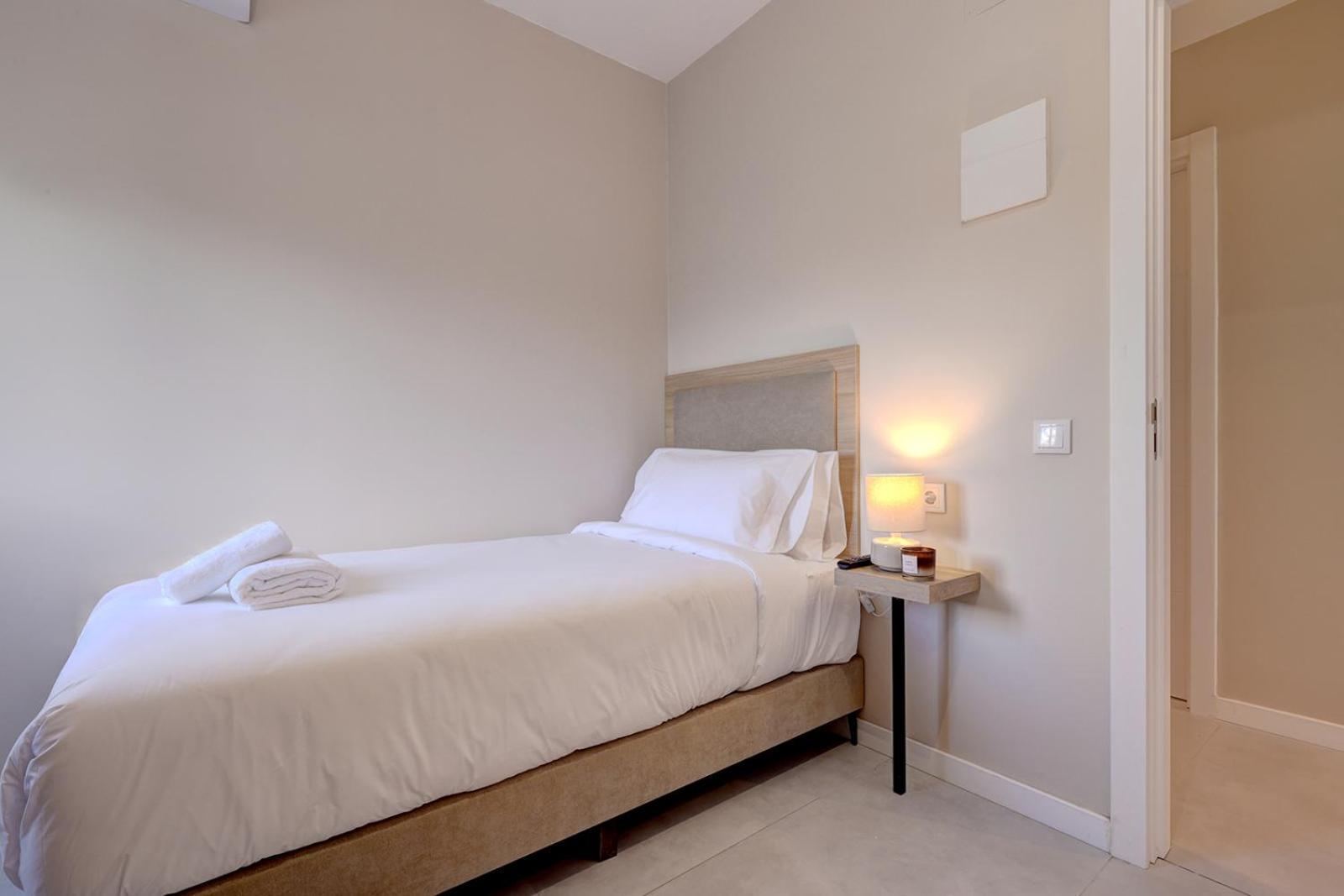 Hostal Puerta Almar Естепона Екстериор снимка