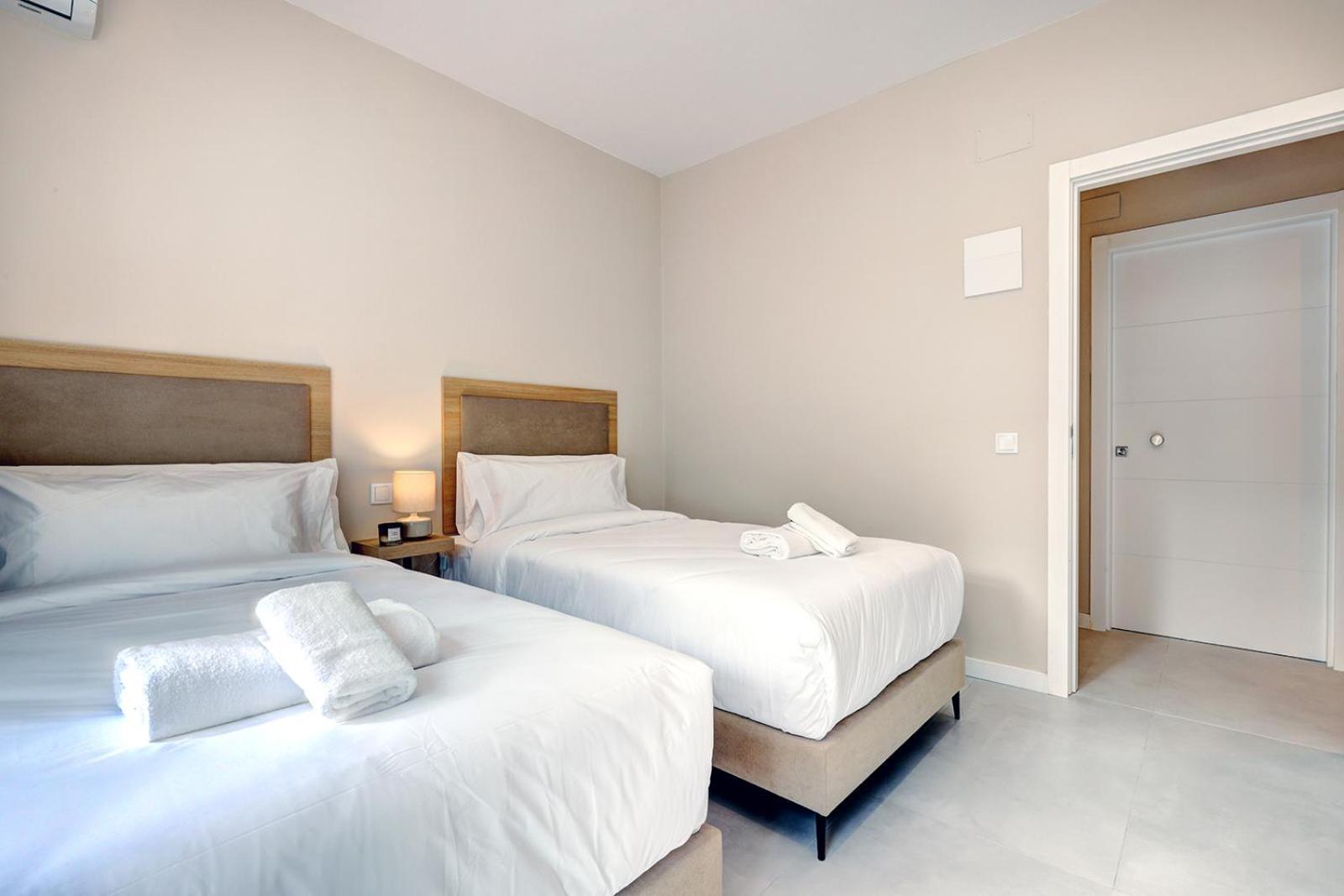Hostal Puerta Almar Естепона Екстериор снимка